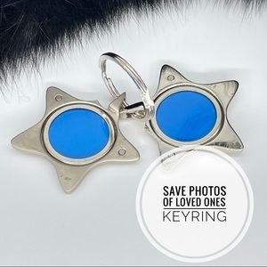 Star-shaped photo key ring with magnetic closure